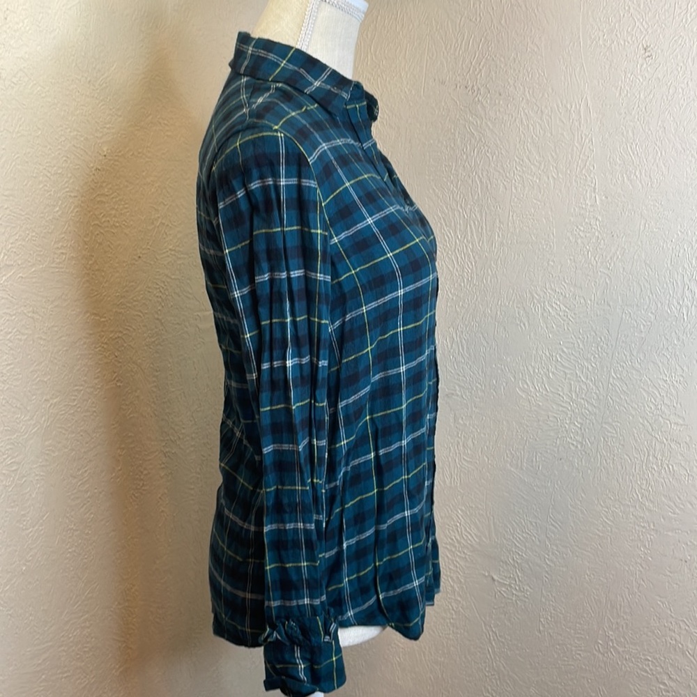 Banana Republic Dillon Plaid Green 100% Rayon Button Down Flannel Shirt - Picture 3 of 9